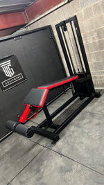 Load image into Gallery viewer, Lying Hamstring Curl Pin Loaded
